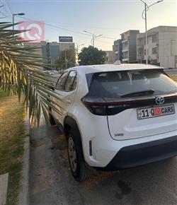 تويوتا يارس كروس